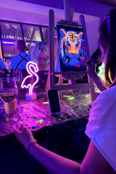 Gran Canaria: Paint In The Dark Events - Frequently Asked Questions