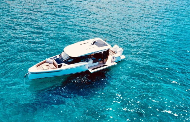 Gran Canaria: Private Luxury Boat Charter with Food & drinks - FAQs