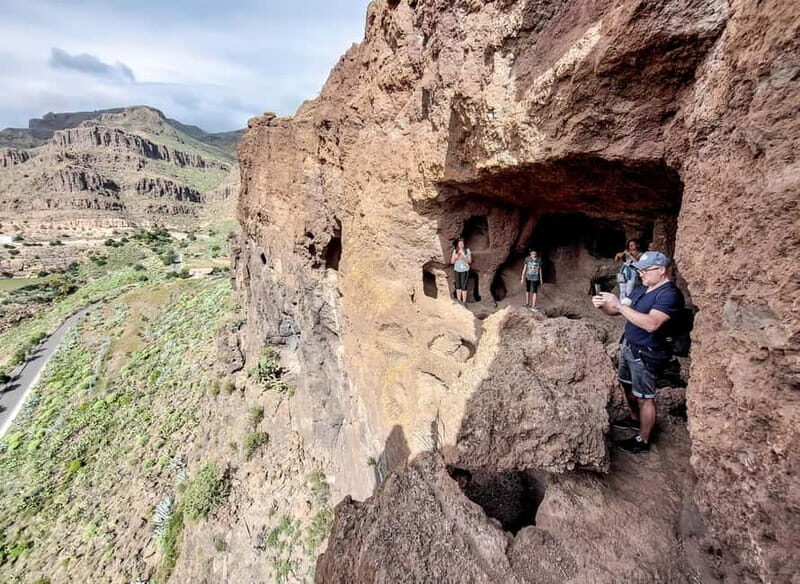 Gran Canaria: Red Gorge, Cave, Oasis Adventure Tour & Picnic - A Closer Look at the Tour Itinerary