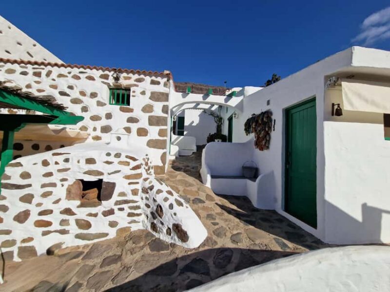 Gran Canaria: Tasting wine & local cheese in Mogan - Practical Details & Tips