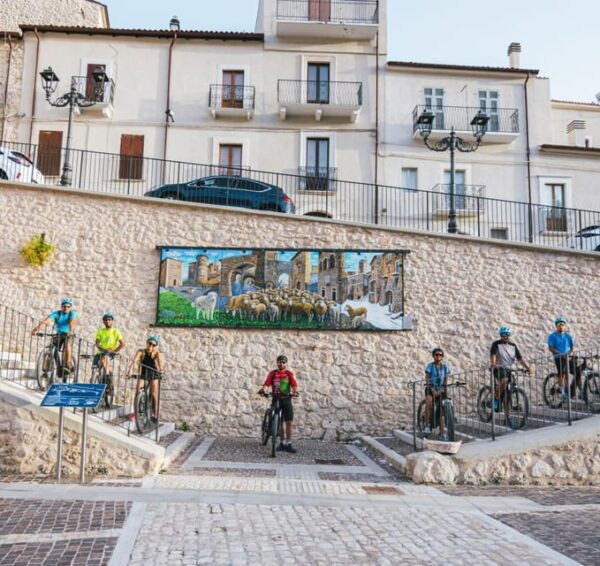 Gran Sasso: Medieval Villages E-Bike Tour With Breakfast - Frequently Asked Questions