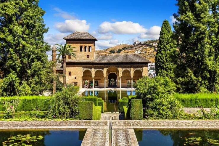 Granada: 3-Hour Fast-Track Alhambra Tour - Tour Overview