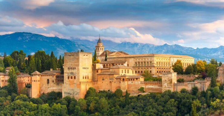 Granada: 3-Hour Fast-Track Alhambra Tour - Key Inclusions