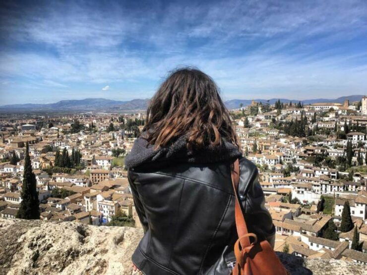 Granada Albaicín: 2.5-Hour Tapas & Drinks Walking Tour - Tour Duration and Cancellation Policy