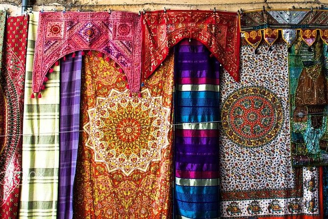 Granada: Albaicin and Sacromonte Private Tour - Price and Copyright Information