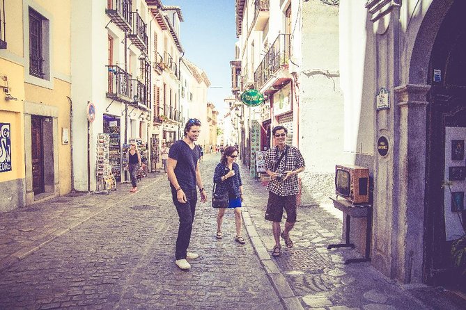 Granada Albaicin Private Tapas & Walking Tour - Local Influences