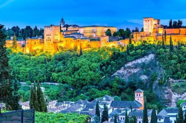 Granada : Albayzin and Sacromonte Walking Tour - Itinerary