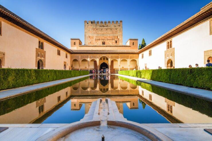 Granada: Alhambra and Nasrid Palaces Small Guided Tour - Tour Duration and Starting Times