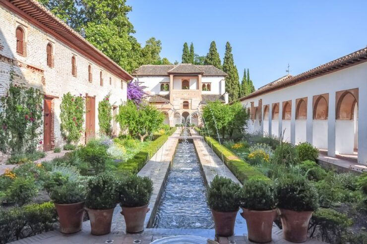 Granada: Alhambra Gardens and Generalife Fast-Track Entry - Ticket Details