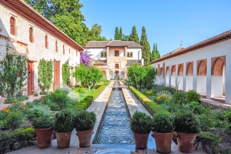 Granada: Alhambra Gardens and Generalife Ticket - Experience Highlights
