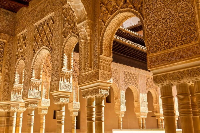 Granada: Alhambra & Gardens Tour w/Nasrid Palaces Option - Good To Know
