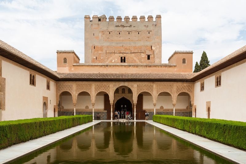 Granada, Alhambra & Generalife Tour from Costa del Sol - Key points to know