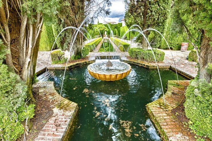 Granada: Alhambra Guided Tour and Arabian Bath and Massage - Tour Highlights