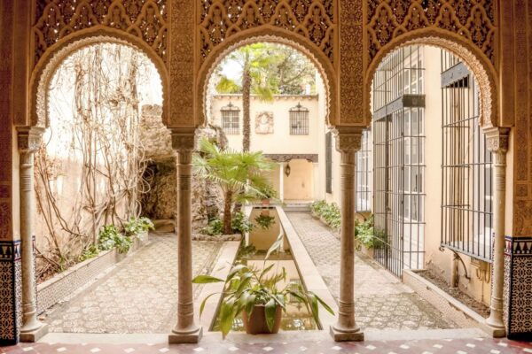 Granada: Alhambra, Nasrid Palaces, and Generalife Tour - Review and Additional Information