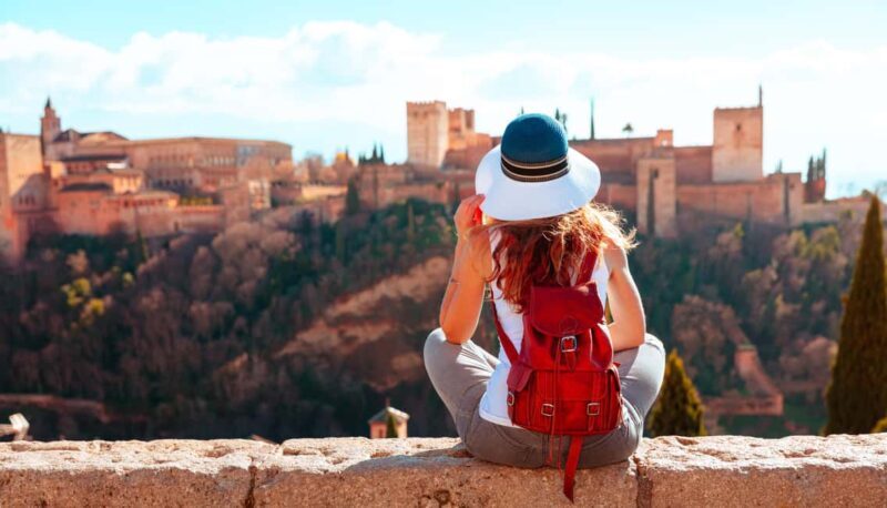 Granada: Alhambra, Nasrid Palaces & Gardens guided Tour - What Makes This Tour Stand Out?