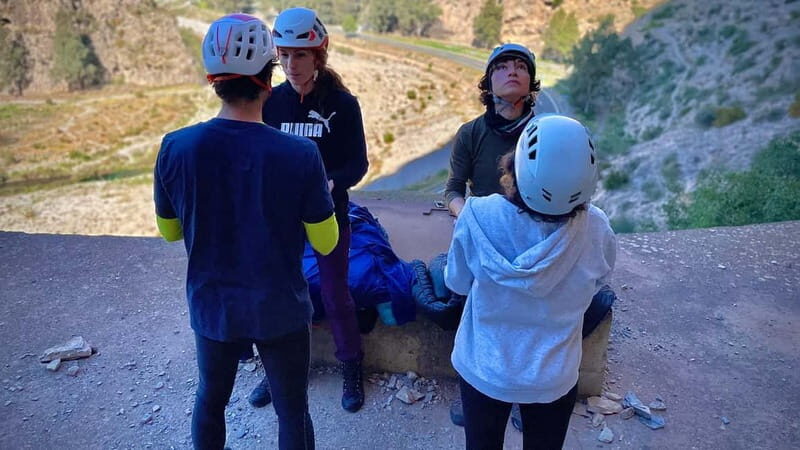 Granada: Belaying Course in a Climbing Falls - What Is the Granada Belaying Course?