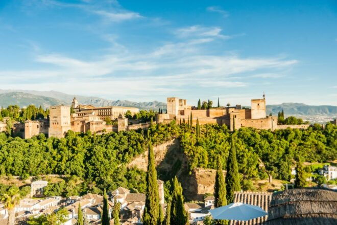 Granada City Train 1 or 2-Day Hop-On Hop-Off Ticket - Review Summary and Customer Feedback