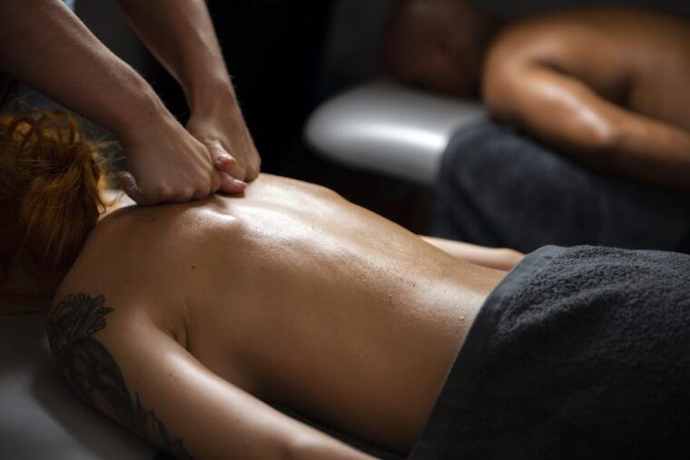 Granada: Couple Massage 80 Minutes - Relaxation Experience
