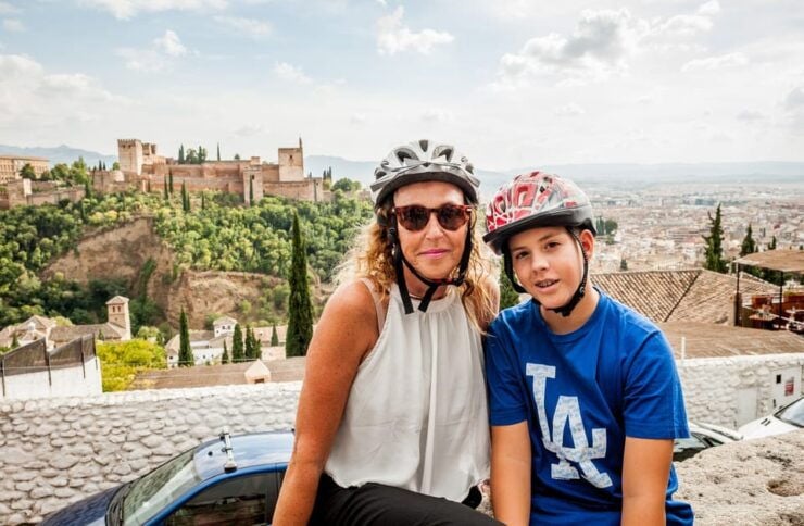 Granada: E-Bike Tour and Fast-Track Alhambra Ticket - Neighborhood Highlights