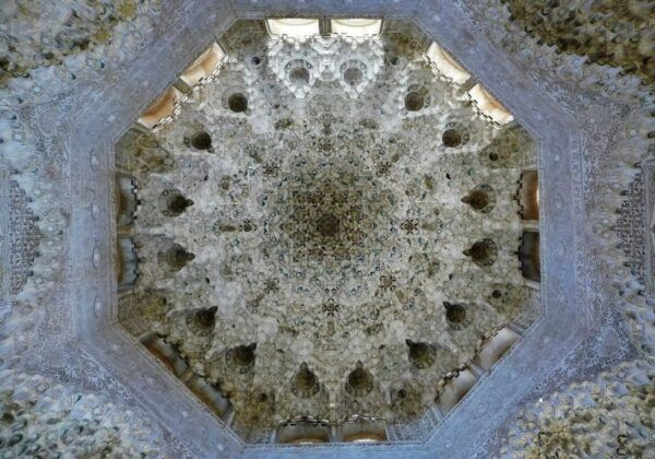 Granada: Fast-Track Alhambra & Nasrid Palaces Guided Tour - The Sum Up