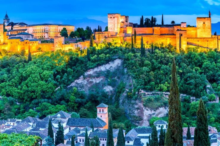 Granada: First Discovery Walk and Reading Walking Tour - Tour Highlights