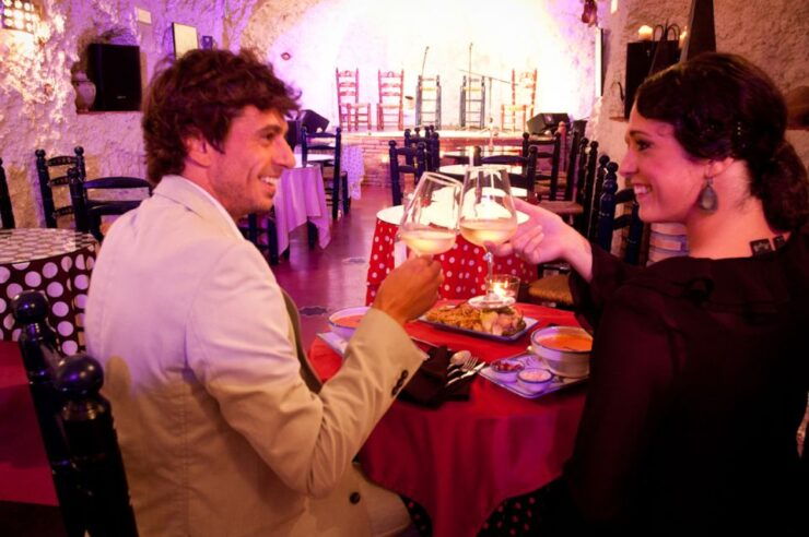 Granada: Flamenco Show at Templo Del Flamenco With Drink - Experience Highlights