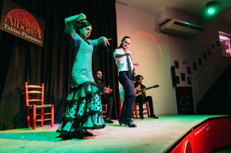 Granada: Flamenco Show in La Alboreá - Experience Highlights