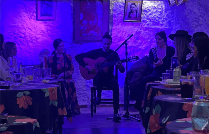 Granada: Flamenco Show in the Cave LA FARAONA - Frequently Asked Questions