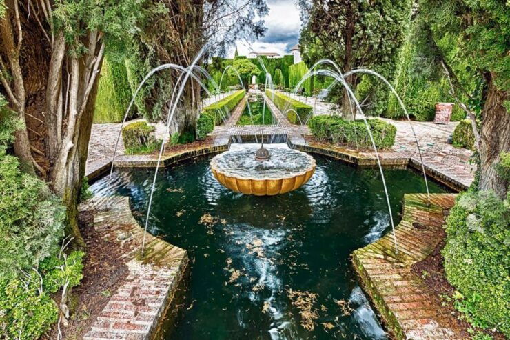 Granada: Full Alhambra Guided Tour With Preferential Access - Tour Details