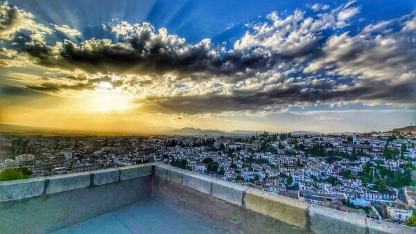 Granada: Full Alhambra Guided Tour With Preferential Access - The Sum Up