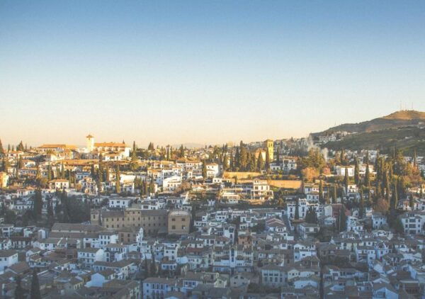 Granada: Half-Day 4-Neighborhoods 4-Cultures Private Tour - Important Information and Customer Reviews