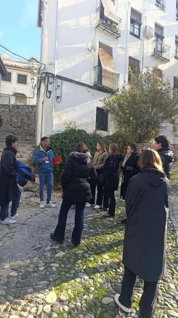 Granada: Hollywood & Sacromonte Tour - Good To Know