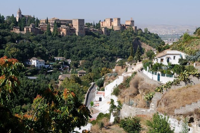 Granada in the Evening: Viewpoints Tour - Inclusions and Meeting/Pickup Information