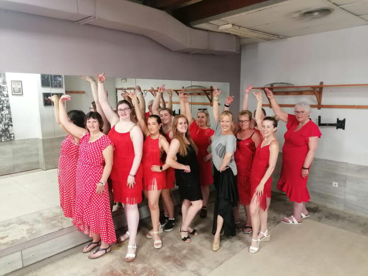 Granada: Latin Dance and Salsa Class Experience - Frequently Asked Questions