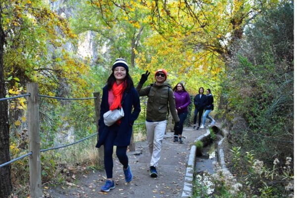 Granada: Los Cahorros De Monachil Canyon Hiking Tour - Hiking Experience and Duration