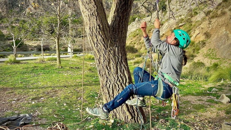 Granada: Multi-Pitch Sport Rock Climbing Outdoor Course - Who Will Love This Tour?