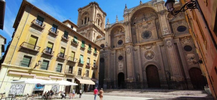 Granada: Private Tour of the City Center and Cathedral - Tour Experience Details