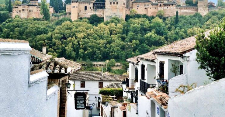Granada: Private UNESCO-Heritage Albaicin Walking Tour - Tour Details