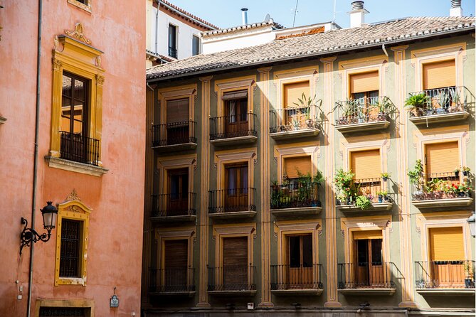 Granada : Private Walking Tour With Local Guide - Additional Information