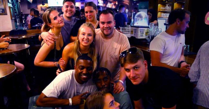 Granada: Pubs & Clubs Crawl With Drinks & Club Entry Ticket - Itinerary Highlights