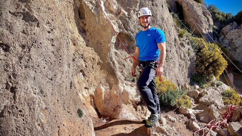 Granada: Recodo Del Dablhan Top-Rope Rock Climbing Tour - Climbing Experience