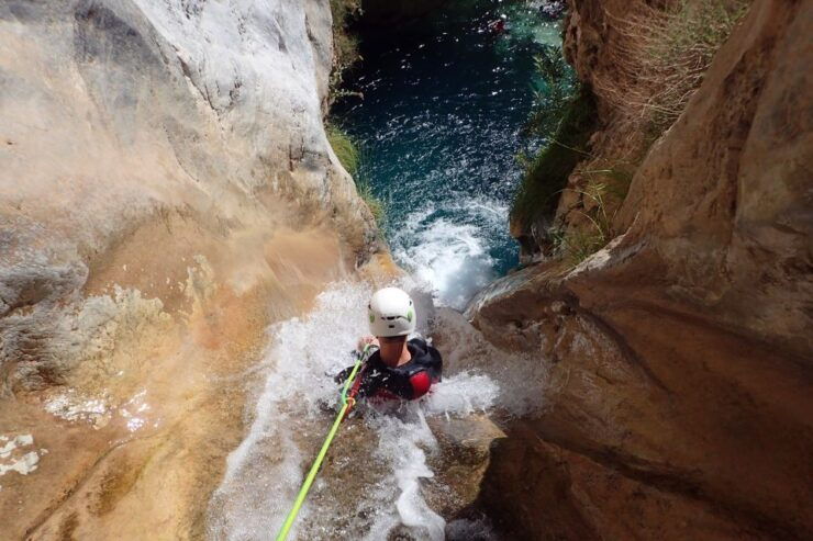 Granada: Río Verde X-Pro Canyoning Private Tour - Experience Highlights