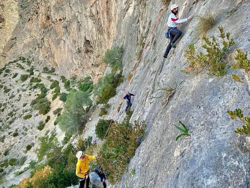 Granada: Rock Climbing Top-Rope Placas Negras - Good To Know