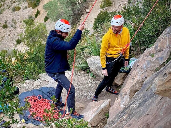 Granada: Rock Climbing Top-Rope Placas Negras - Participant Restrictions and Requirements