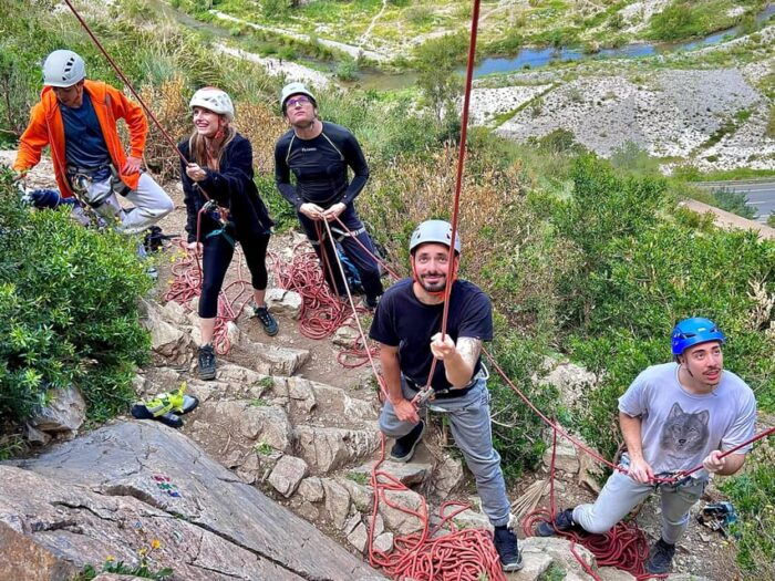 Granada: Rock Climbing Top-Rope Placas Negras - Booking and Additional Information
