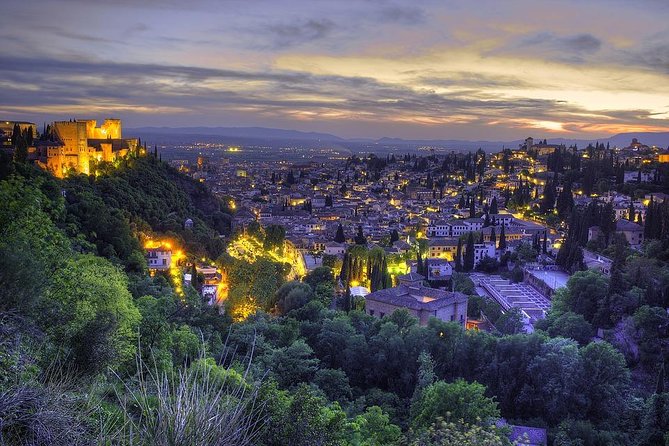 Granada: Sacromonte and Albaycin Neighbourhoods Walking Tour - Famous Residents