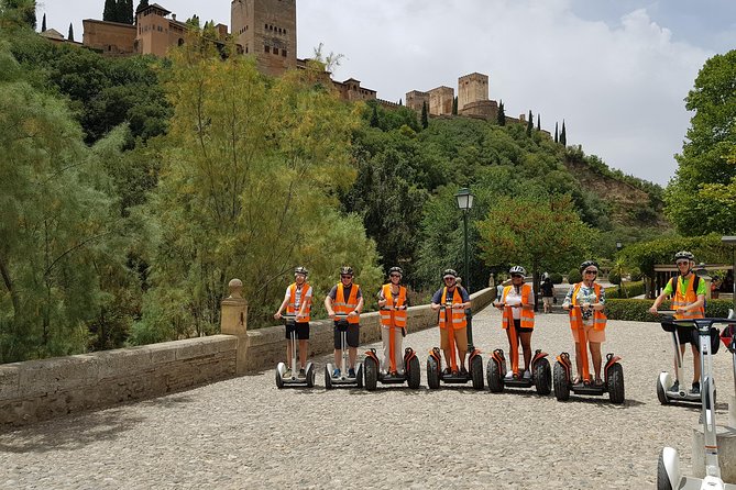 Granada Segway Tour to Albaicin and Sacromonte - Tour Overview and Experience