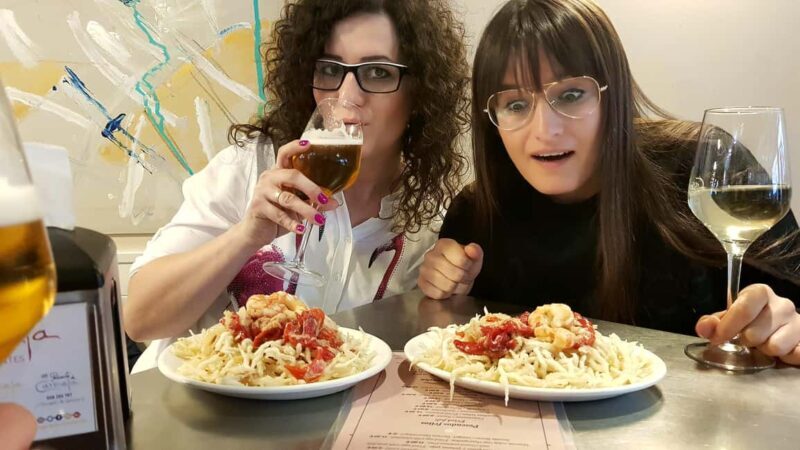 Granada: Spanish Tapas Tour with Local Guide. All included. - Why You’ll Love This Granada Tapas Tour