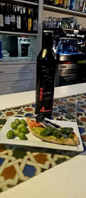 Granada: Spanish Tapas Tour with Local Guide. All included. - Final Thoughts