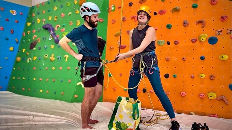 Granada: Sport Lead Rock Climbing Outdoor Course - Practical Training